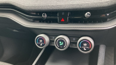 Skoda Superb 2.0 TDI SE Technology 5dr DSG Diesel Estate